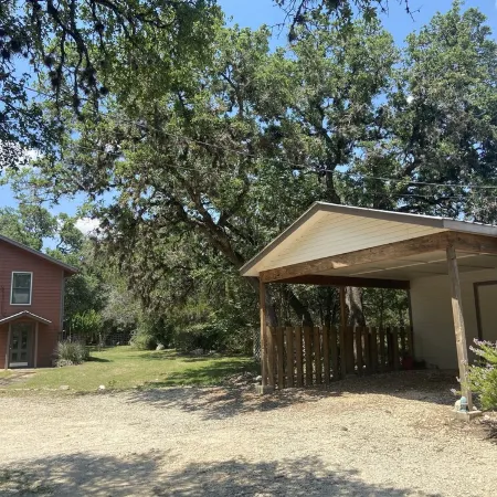 Private Guest House in the heart of Wimberley, Texas