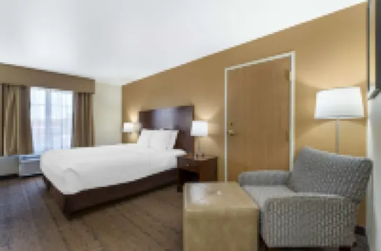 Best Western Yellowstone Crossing Hotels in Yellowstone County