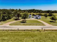 Round Top Refuge Guest House