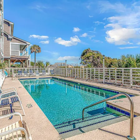 Enjoy 1ST Floor W/Pool. Kitchen Well Stocked.Always Updating! 10 Star