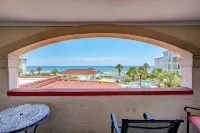 OCEANFRONT 2 BEDROOM CONDO, AMAZING VIEWS