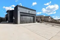 Charming 3-bedroom house in fantastic El Paso with AC, WiFi Hotels in El Paso County