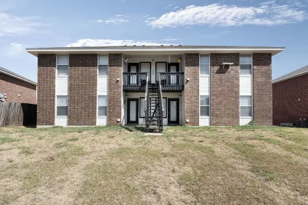 2-bedroom apartment in delightful Killeen with WiFi, AC