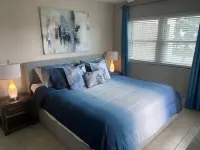 Great location and right on the beach Playa Saint Petersburg附近的飯店