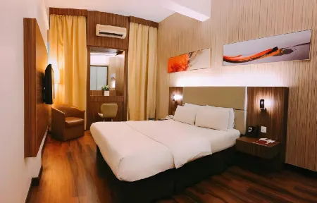 The Landmark Hotel