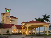 La Quinta Inn & Suites by Wyndham Ft. Lauderdale Airport Hotels near The Native Village