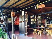 K Guesthouse Adults Only