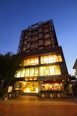Hotel New Palace Aizuwakamatsu Hotel dekat JR Aizu-Wakamatsu station