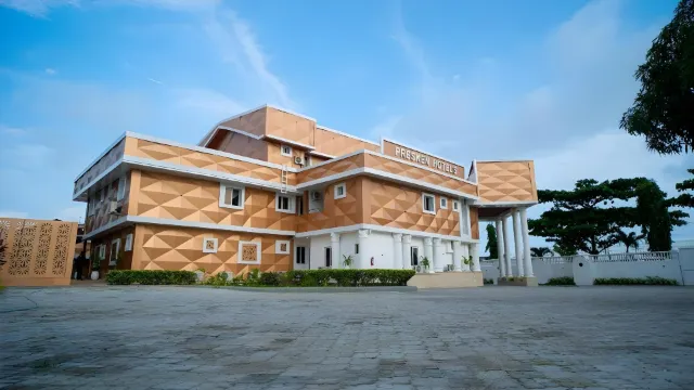 Presken Hotels Water Cooperation, Victoria Island