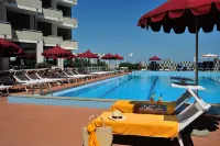 UNA HOTELS Imperial Sport Hotel Pesaro - en bord de mer