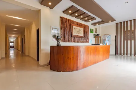 RedDoorz @ Hotel Kridawisata Lampung Отели в г. Way Halim Permai