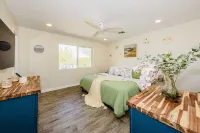 Desert Oasis! -Entire home 호프 캠프 주변 호텔