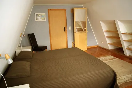 House Dina Ahrenshoop Отели в г. Аренсхоп