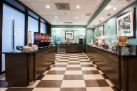 Hampton Inn & Suites Toledo/Westgate Hotels in Toledo