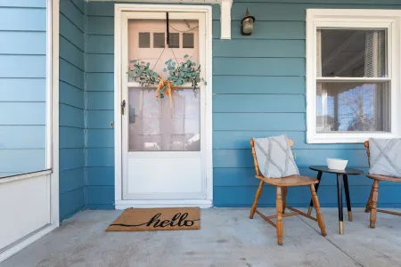 Welcome to Lakeside Magnolia Cottage Отели в г. Толедо