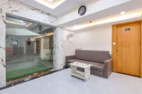 FabHotel Crystal I - Gandhinagar