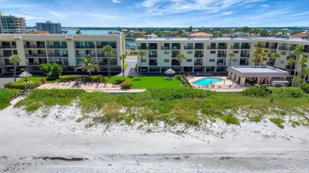 Belleair Beachfront Getaway