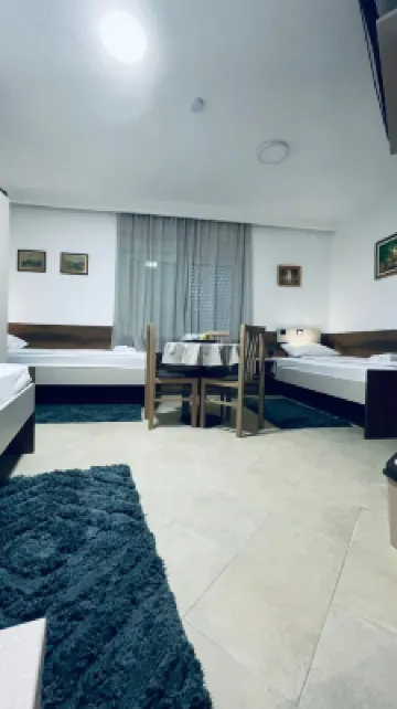 Kollar D Guest House - Prenoćište Hotels in 