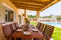 Villa Johnnie - Villas
