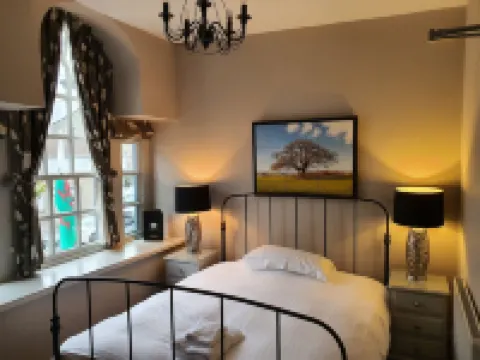 Dragon Inn Hotels in Crickhowell