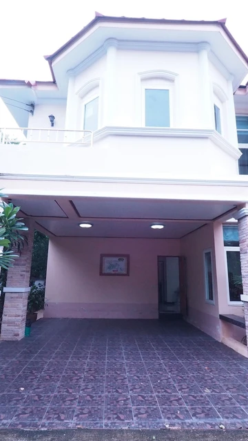 รูปภาพของกมลาร์ พาเลส