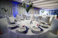 M Hotel Hôtels à : Aleksandrow Lodzki
