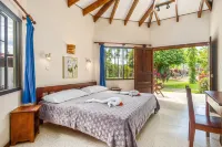 Guacamaya Lodge Hotels in Emerald Woods