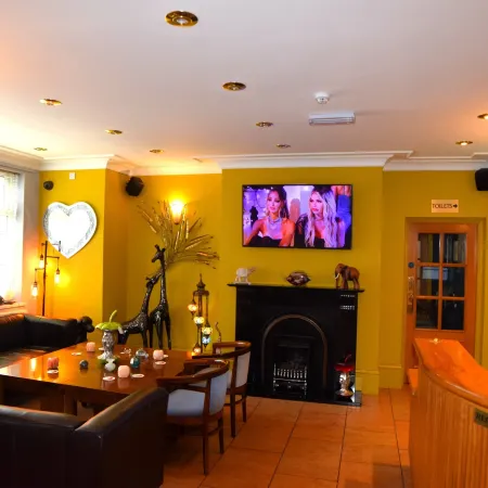 Dolphin Rooms