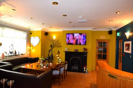 Dolphin Rooms