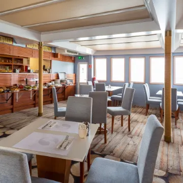 Grand Jules - Boat Hotel
