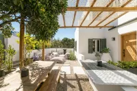 Belvedere Mykonos - Main Hotel - the Leading Hotels of the World Hotels in Mykonos