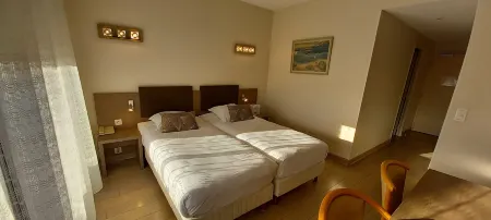 Hotel Poretta Отели в г. Бигулья