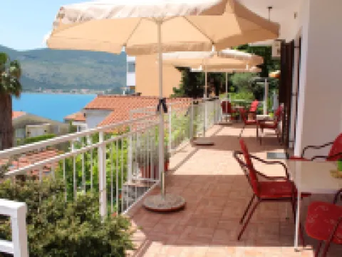 Guest House Tomanovic Hotels in Herceg Novi