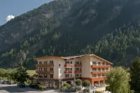 Aqa Hotel Annex