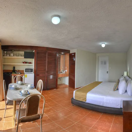 Alba Suites Acapulco