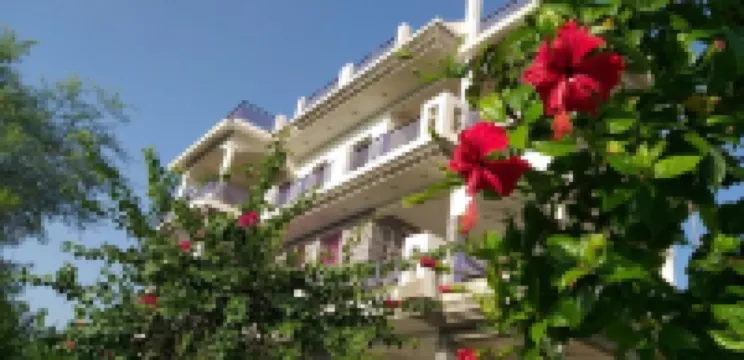 IbisHouse Farm Stay Hotels in Bharatpur