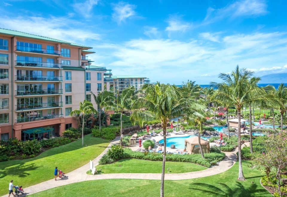 Kbm Resorts Free Car Honua Kai - 0223e12000k2rzprq810C R 960 660 R5 D