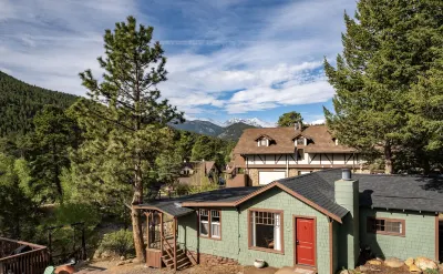 River Ridge Cottages