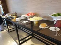 Le'Venue Hotel - breakfast