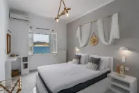 Venia's Guesthouse - Beach