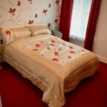 Aden House Bed and Breakfast