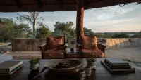 Shalimpo Safari - Mashatu Game Reserve