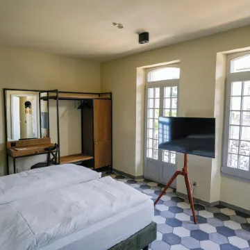 Seven Town House Boutique Hotel
