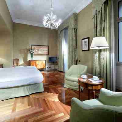 Eurostars Hotel Excelsior Rooms