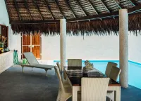 Waves at Surfside - Villas