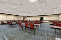Hotel RL Cleveland Airport West Các khách sạn ở North Olmsted