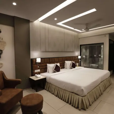 THE FLORA GRAND Отели рядом с достопримечательностью «Пляж Дона Паула»