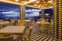 Hotel Luxury Patio Azul - sarapan