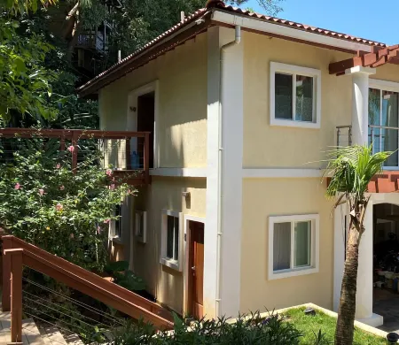 Sea Vue Luxury Vacation Condominiums