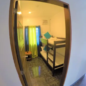 Fil-Can Hostel Coron